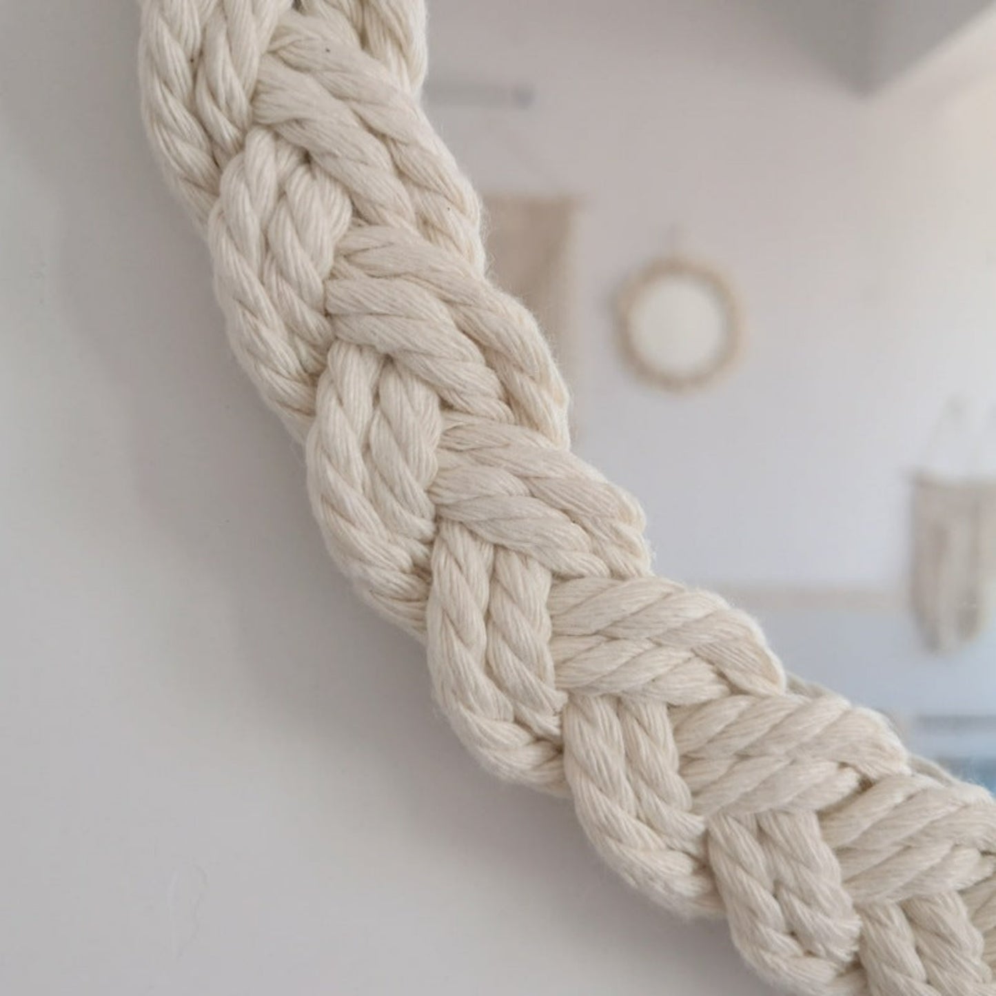 détail miroir rond corde tressée