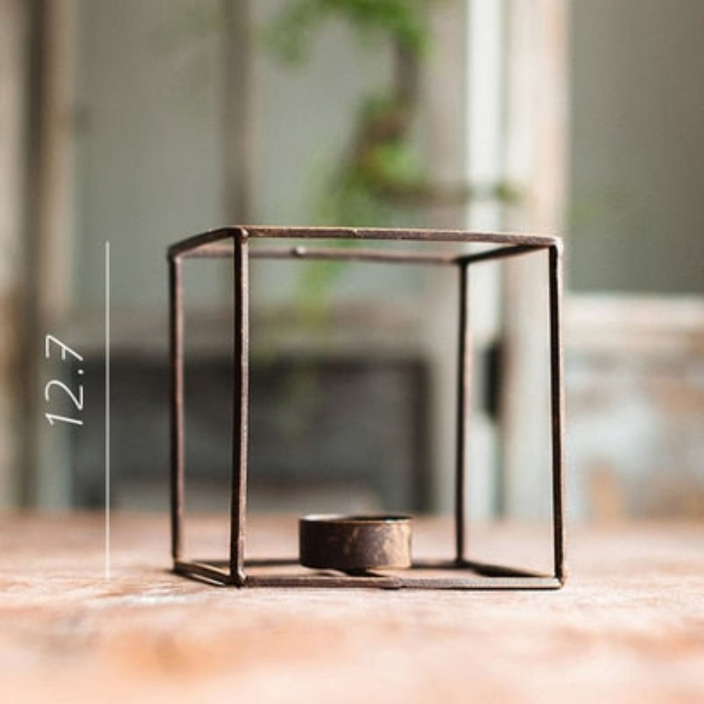 Bougeoir en métal Cube