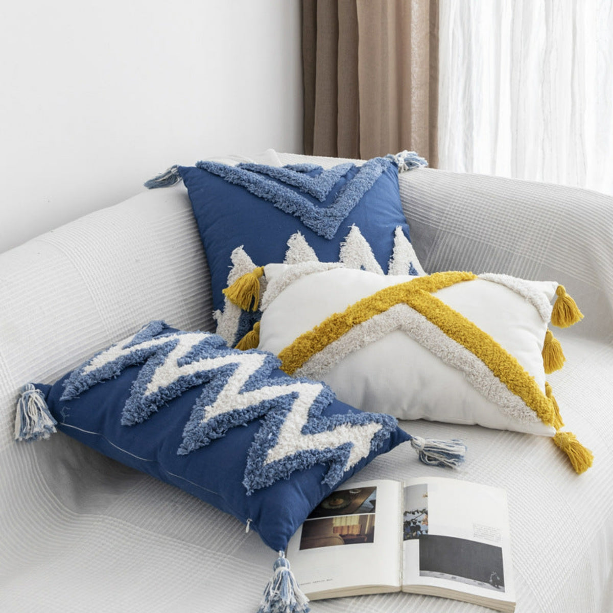 coussin bleu ou jaune