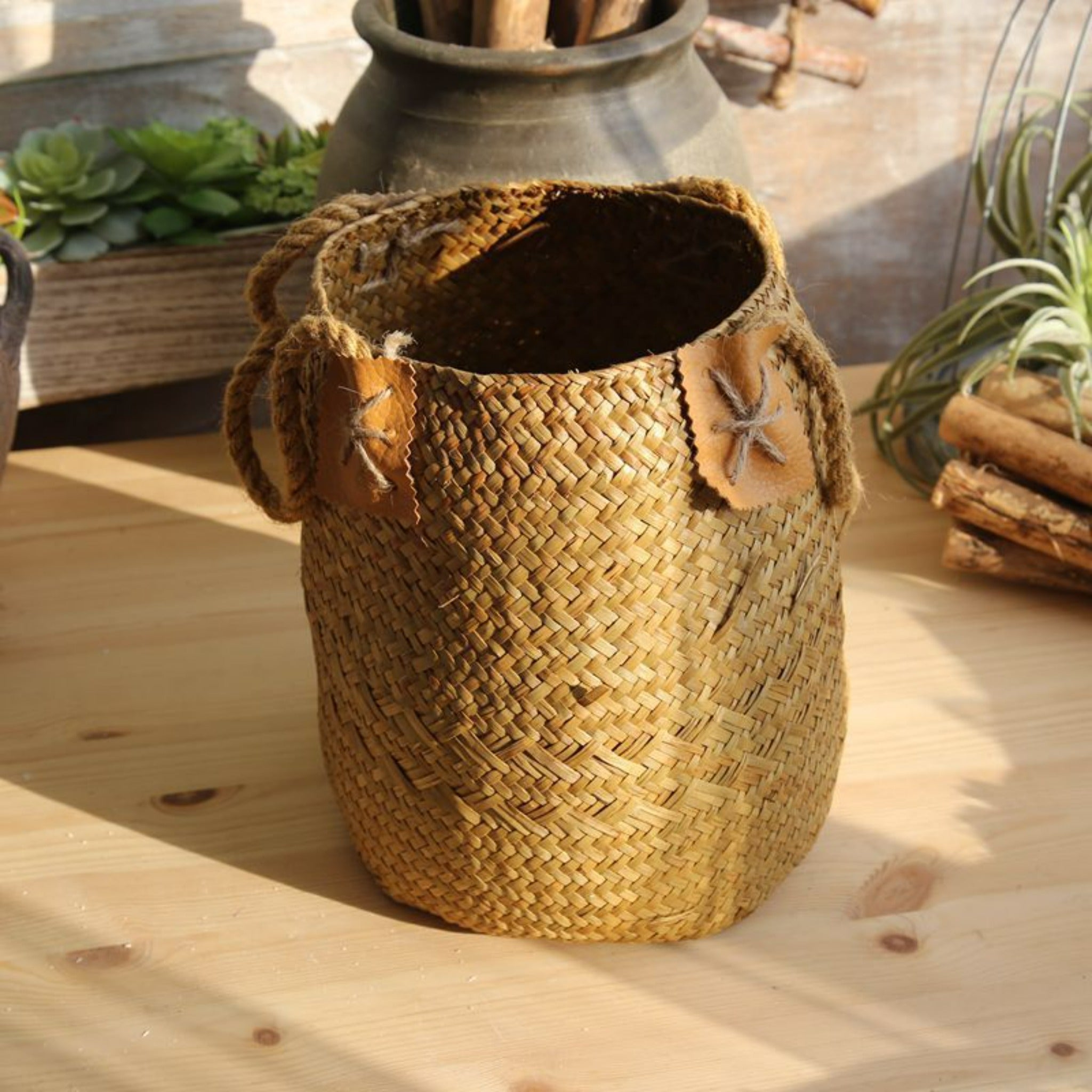 panier en jonc de mer marron