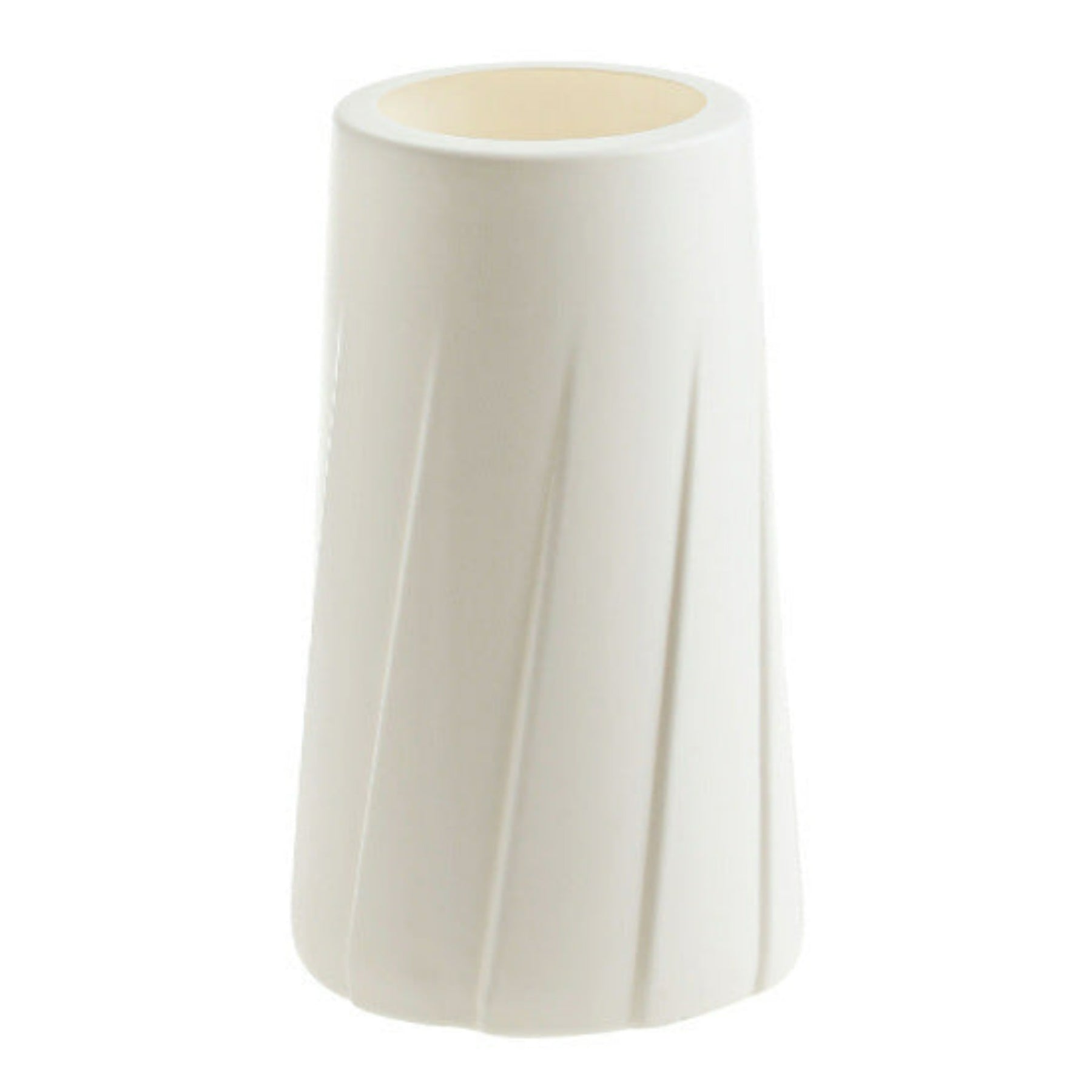 vase blanc en résine