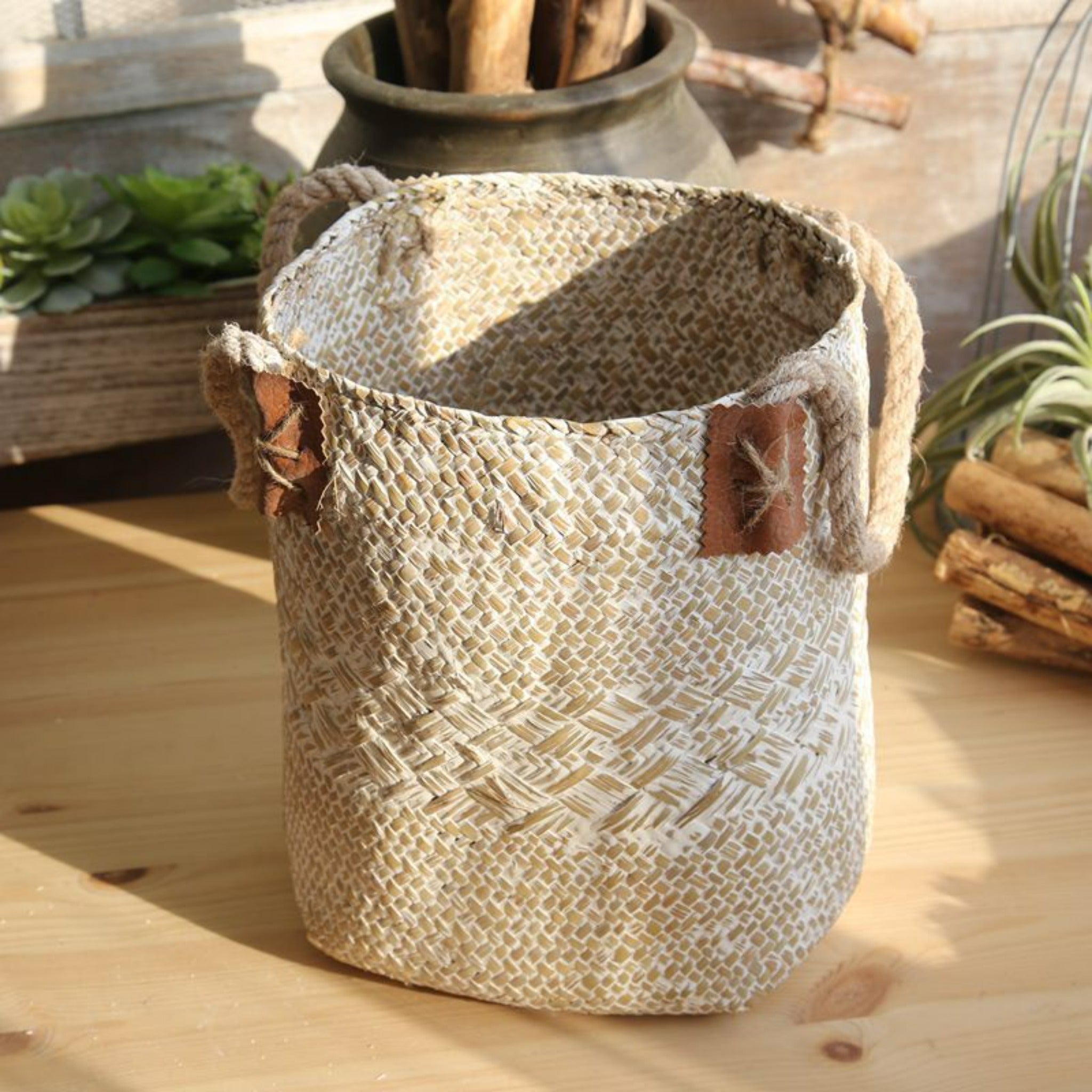 panier en jonc de mer blanc