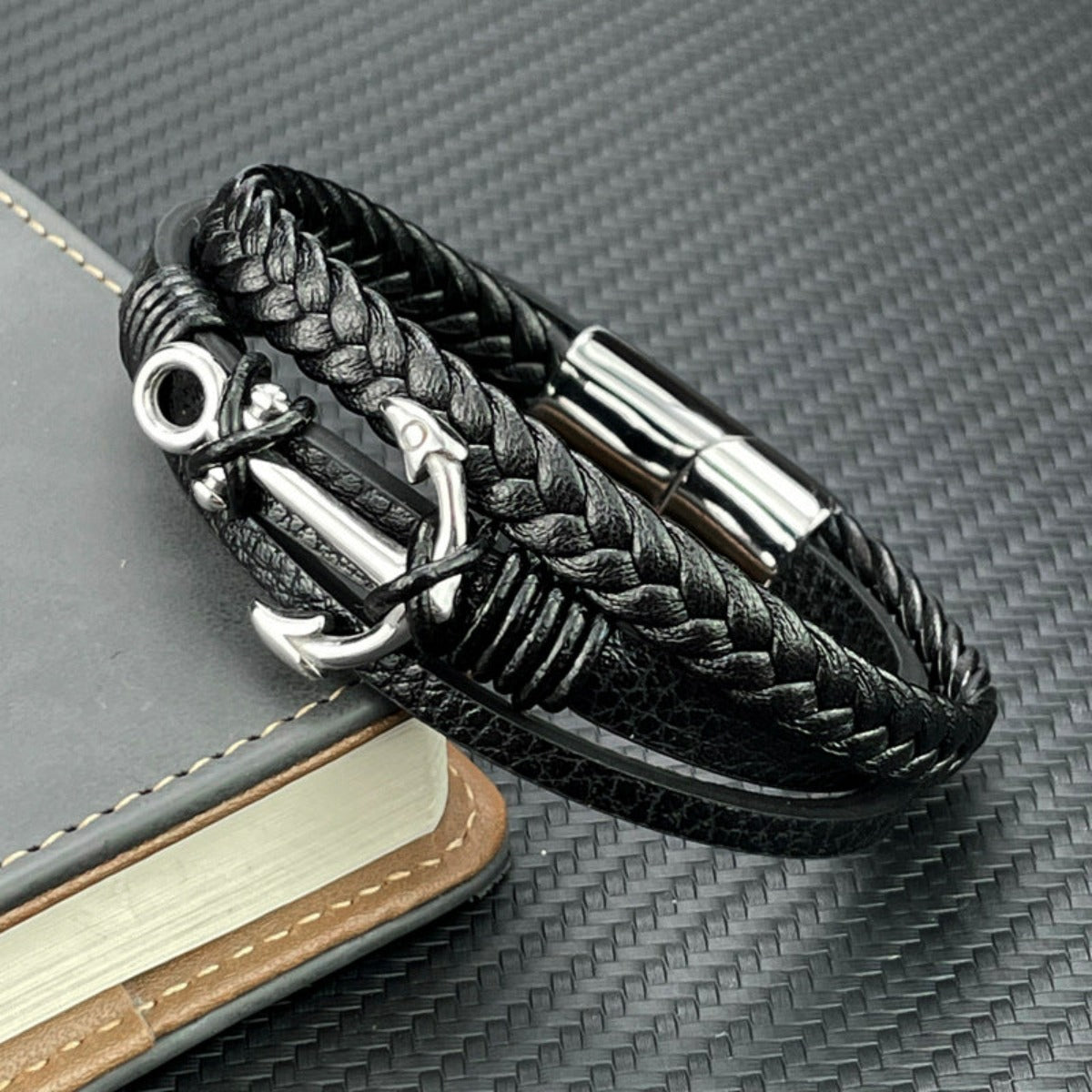 Bracelet pour homme noir