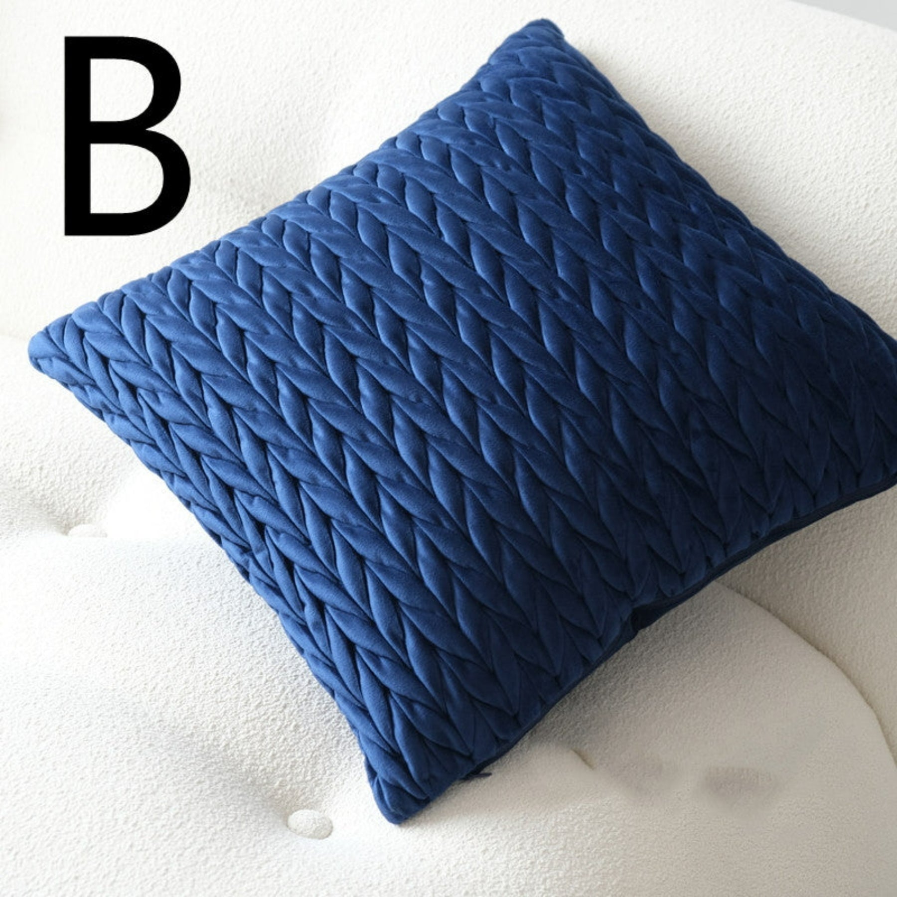 coussin bleu marine