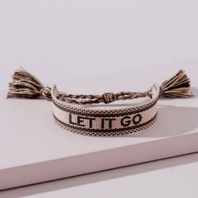 bracelet en tissu a message let it go